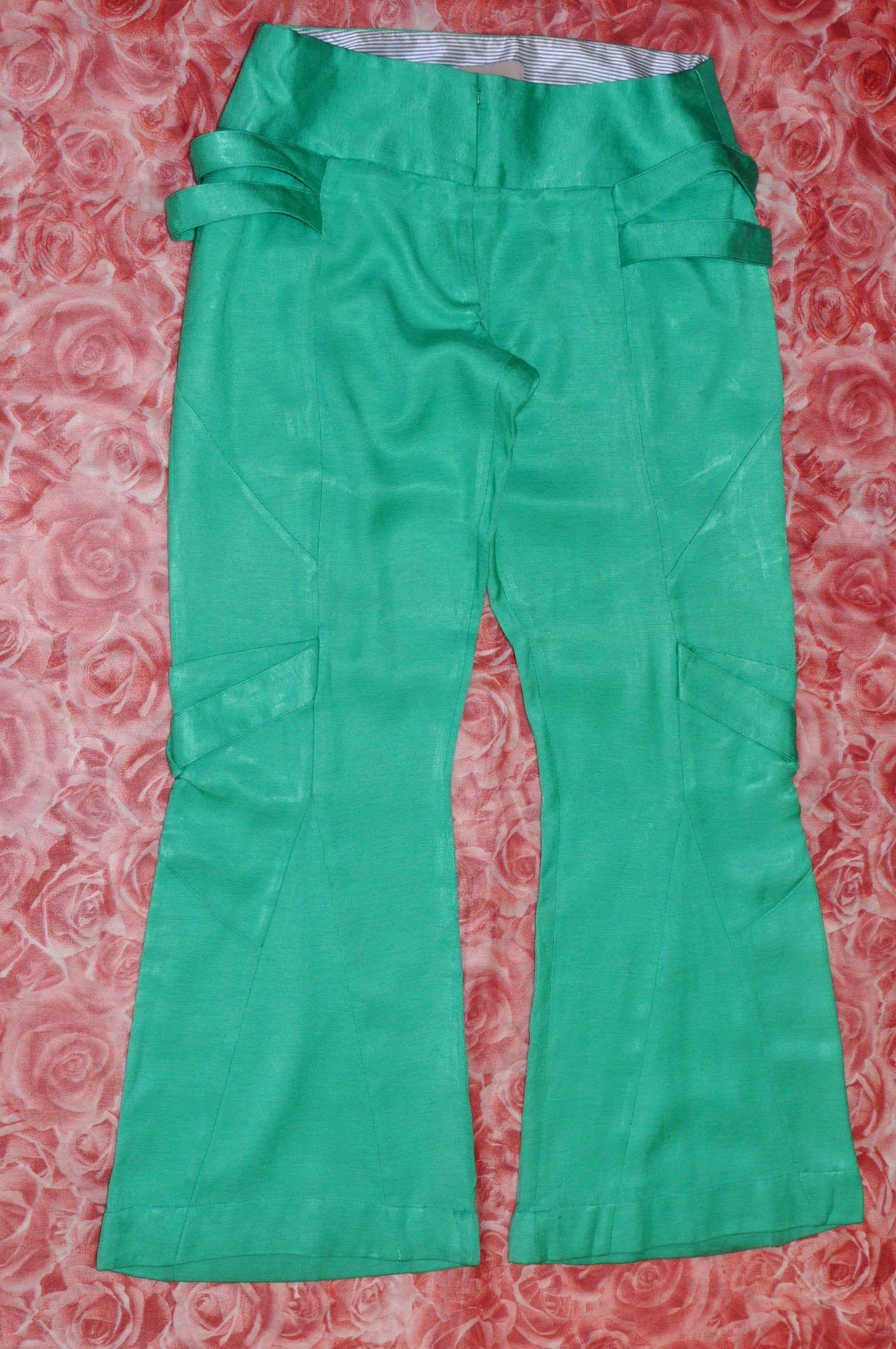 Calça flare verde 42 Mellina, calça flare 42, calça verde flare, brechotreschic, brechó très chic, brechó online, calças