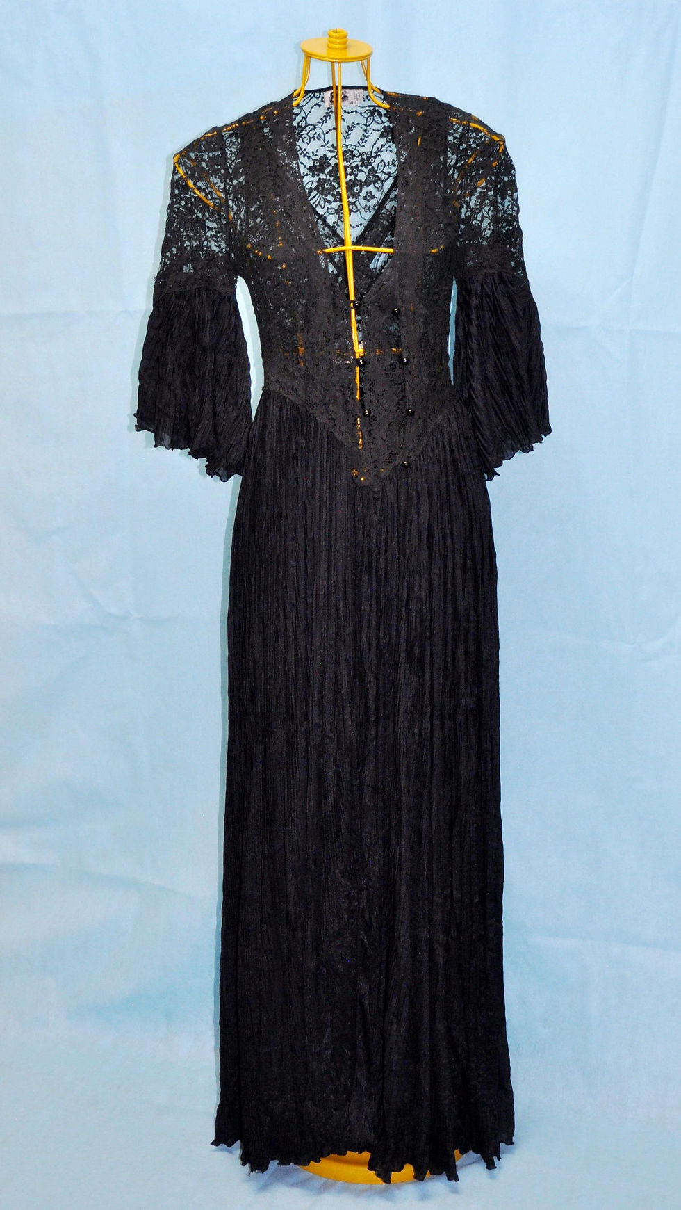 camisola e penhoar, lingerie para noite de núpcias, lingerie para lua de mel, camisola longa, camisola preta, camisola