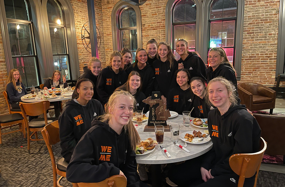 Rockford Corner Bar Hot Dog Hall Of Fame