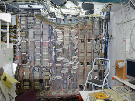 החלפת מרכזיית טלפונים