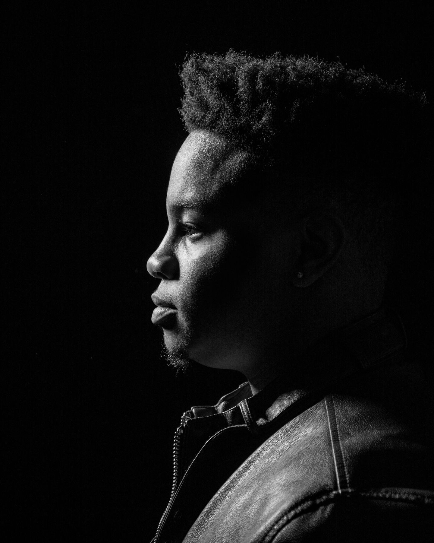 Noa Nick – professional high-end retoucher and digital artist.