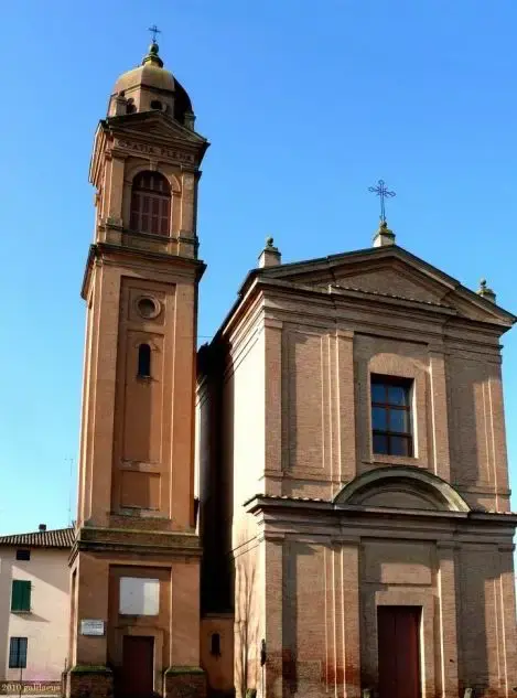 Chiesa Madonna del Pilar: