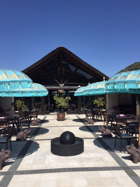 Thumbnail: Shanti Som terrace blue Bali Parasols  Haarlem