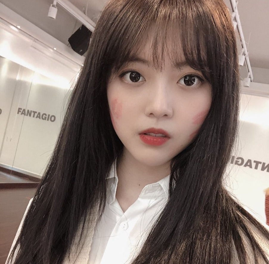 D4xF4LeXsAImPOx_edited