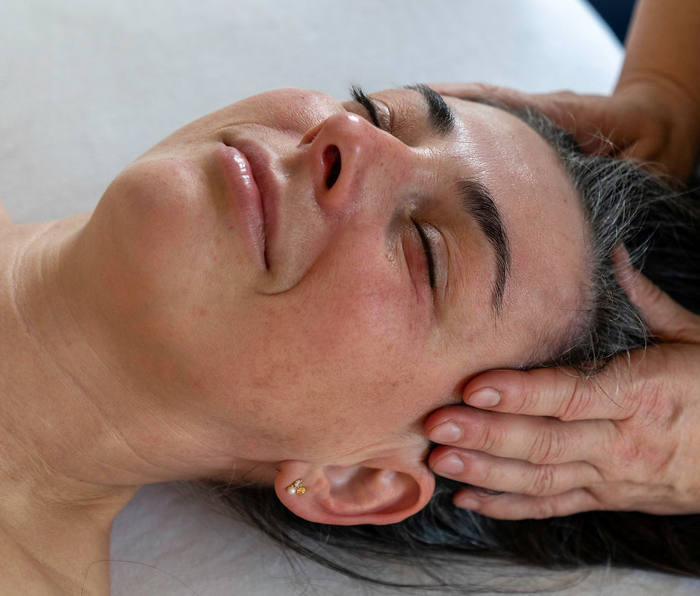 Hvad er Kranio-Sakral Terapi, og hvornår kan behandlingen være gavnlig for dig?