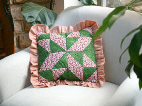 How to Turn 16 Half Square Triangles into a Ruffle Edge Cushion Cover - free sewing tutorial
