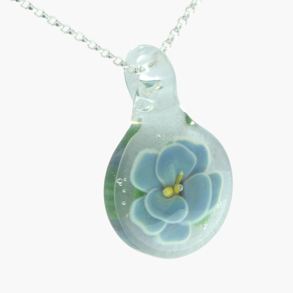 Thumbnail: Glass flower pendant