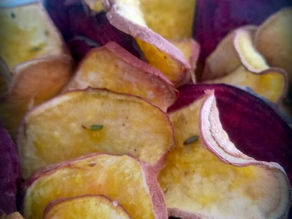 Chips de beterraba e batata doce