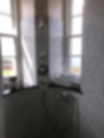 "Bushta" shower