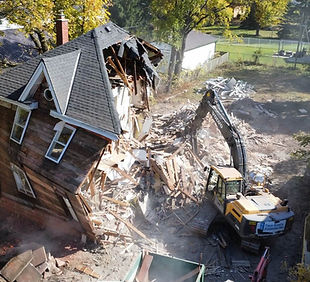 dji_fly_20241021_124648_294_1729529659601_photo_optimized 2 (1)_edited.jpg