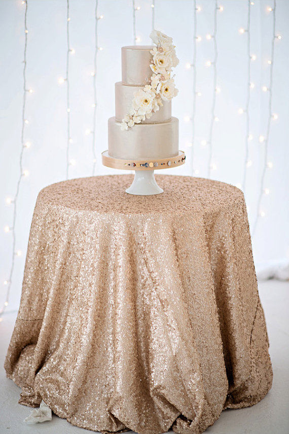 Sequin Round Linen