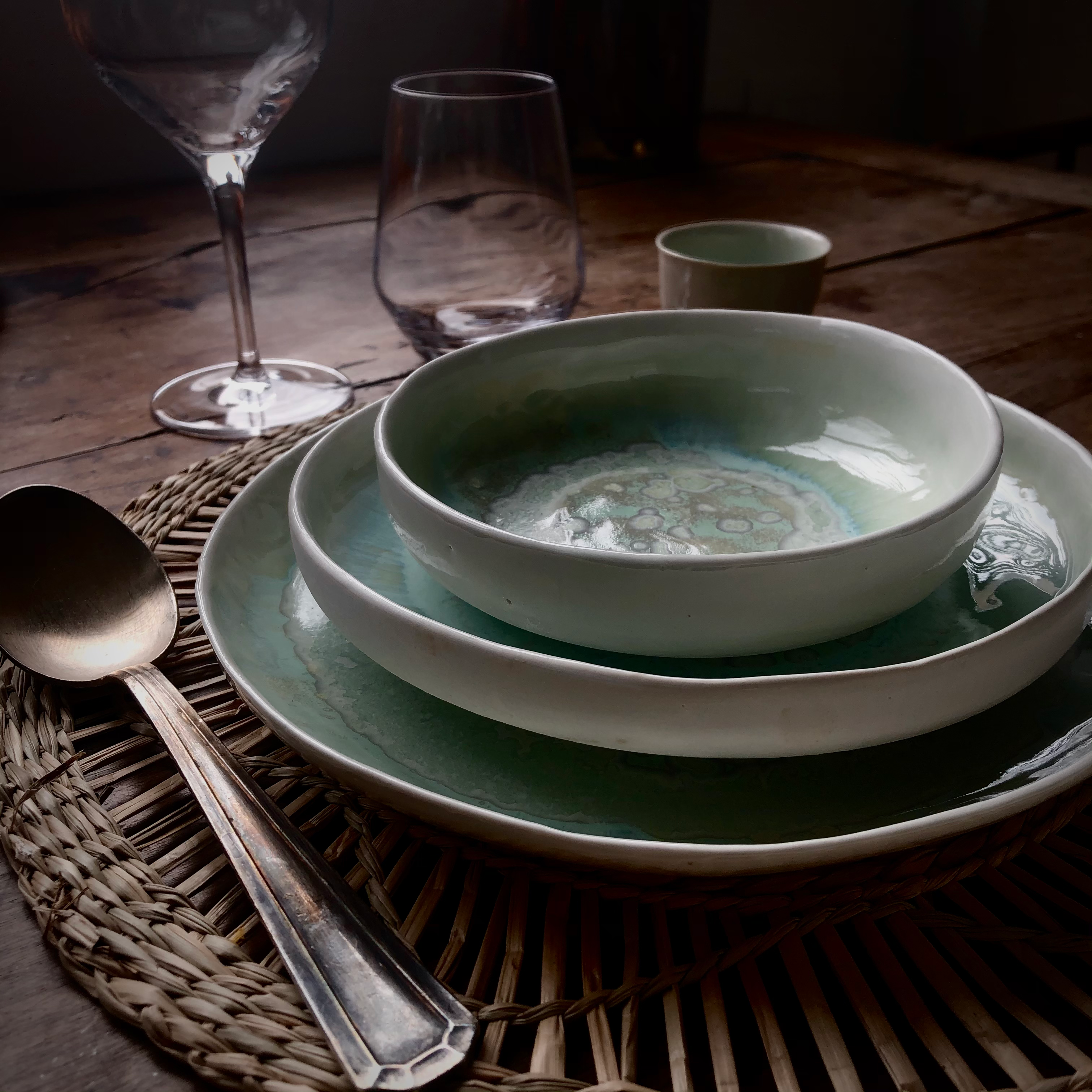 Servizio di piatti in porcellana