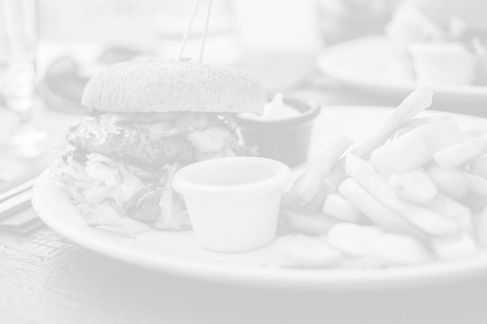 burger%20on%20plate_edited.jpg