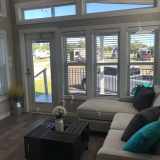 Platinum Cottage gallery photo 79