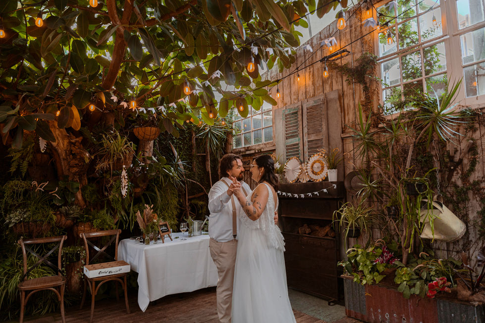 Deb & Nicky - Wedding Dinner191