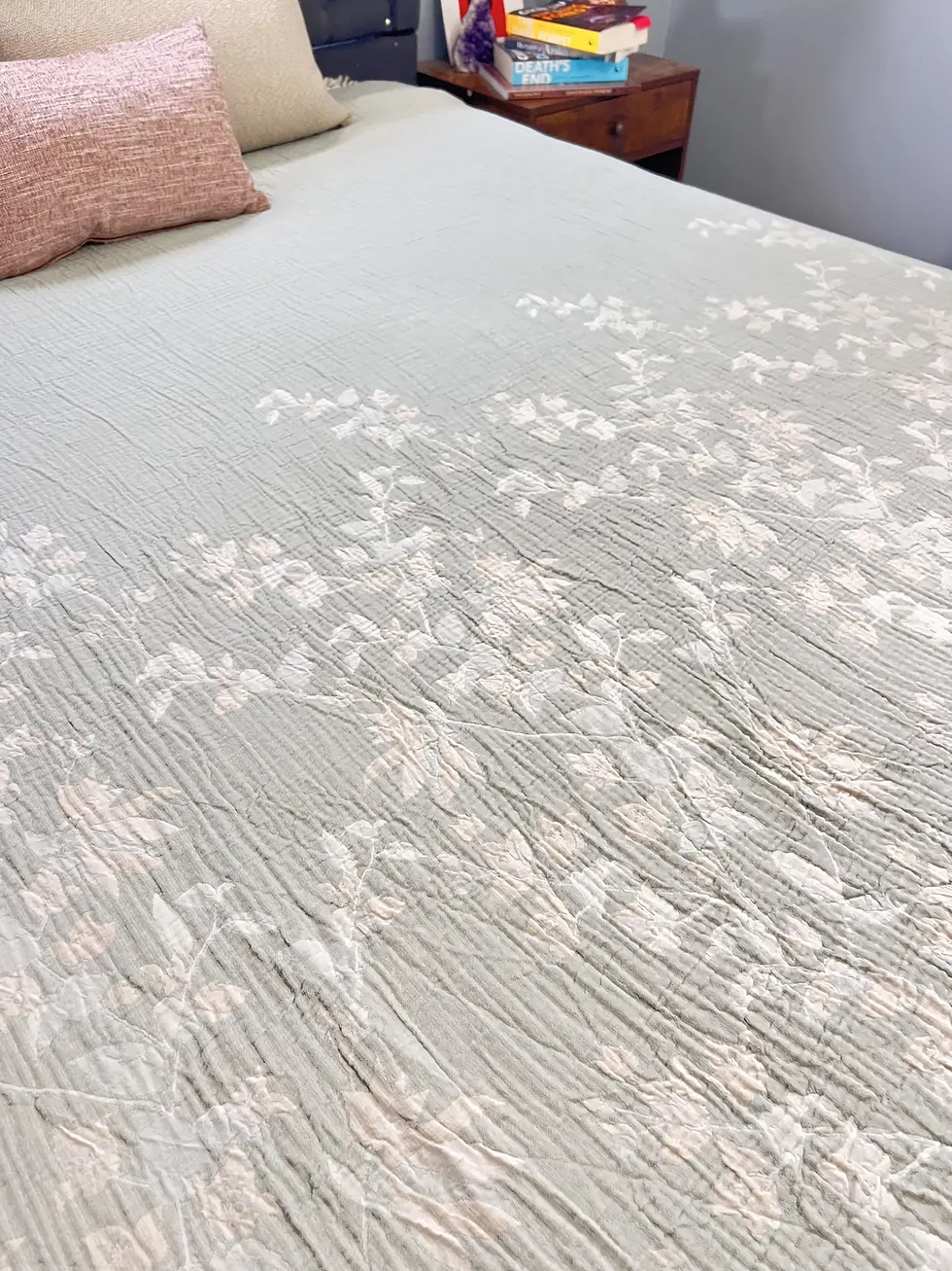 Bougainvillea Muslin Bed Blanket Soft Mint - Queen - Mint Color