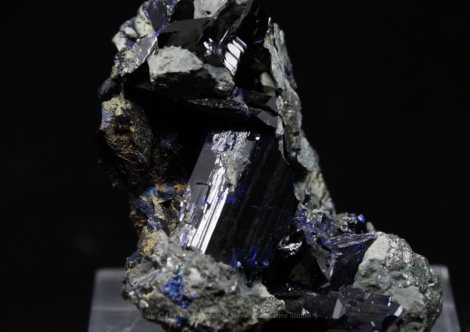 Azurite - Dodeca Minerals Switzerland
