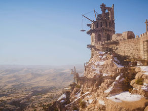 Lembah Alamut: Keindahan Alam Tersembunyi di Iran