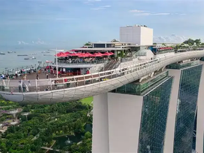 Menikmati Pemandangan Menakjubkan di Marina Bay Sands SkyPark Observation Deck
