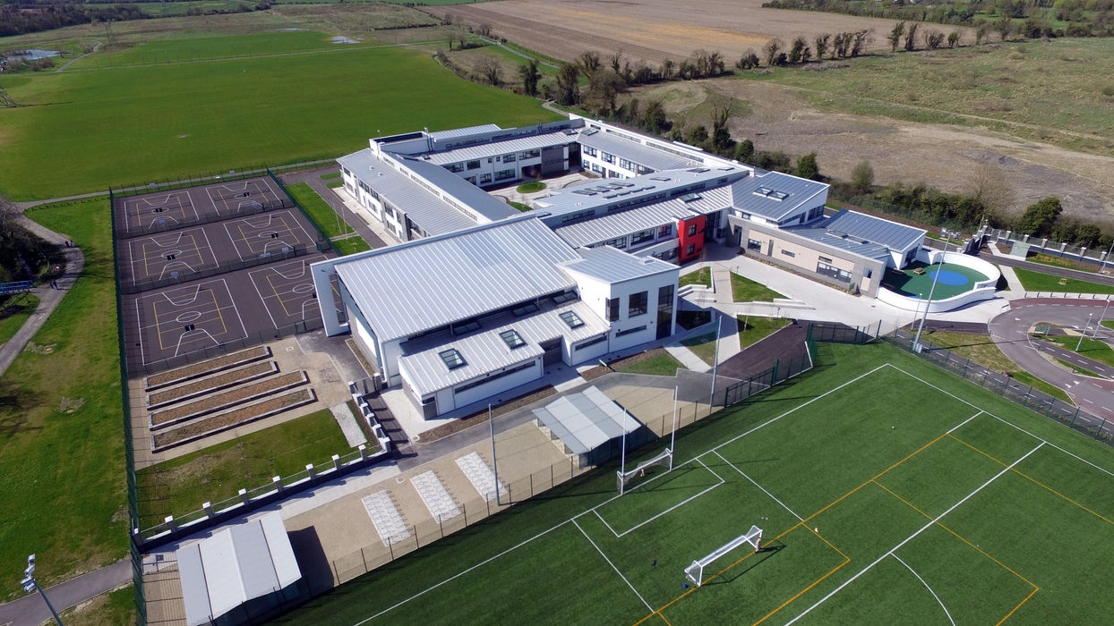 Le Chéile Secondary School