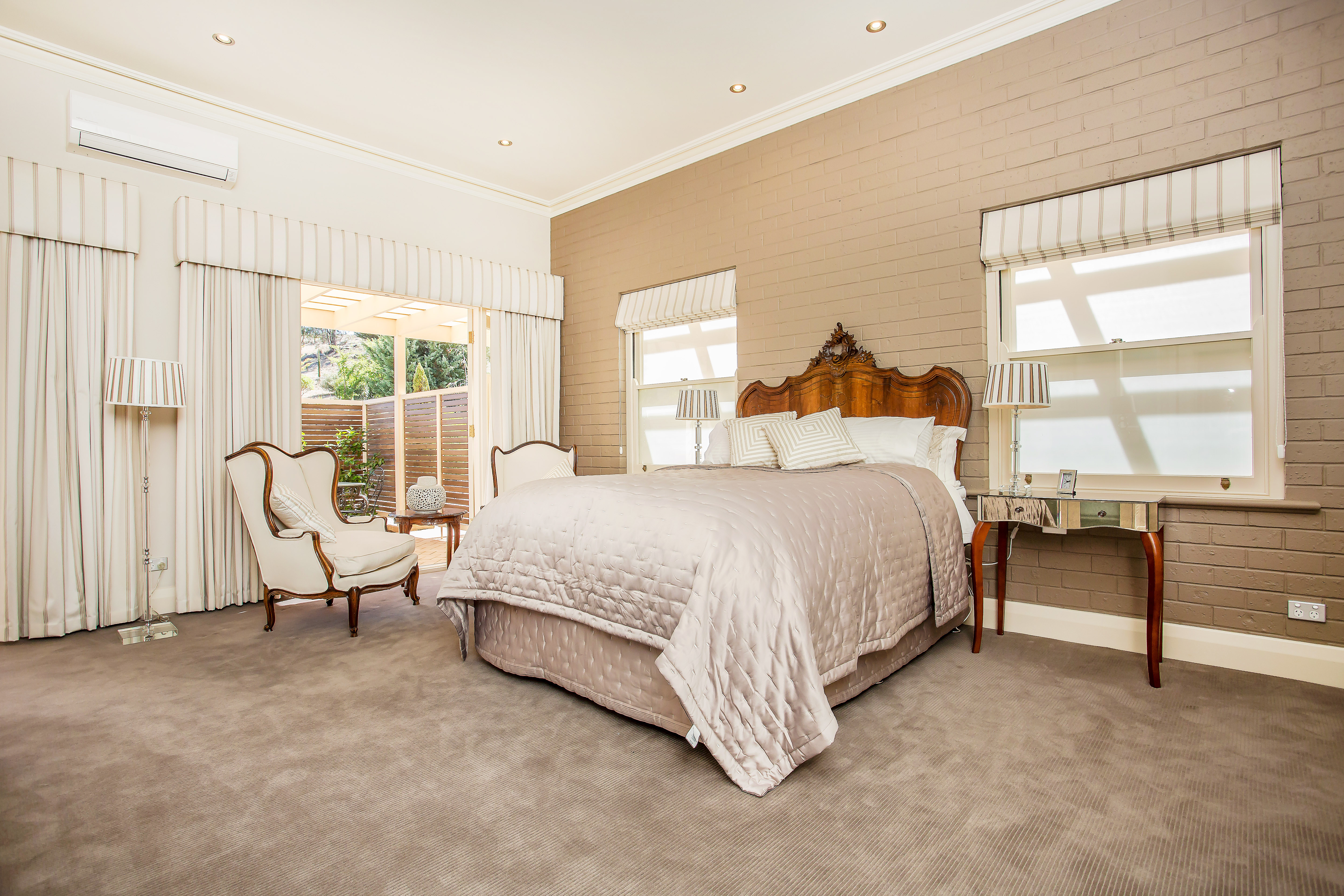 Camellia Suite