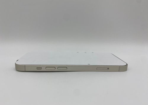 ✅【未使用近い】【100％・充電4回のみ】⭐️iphone 14・ラスト1台✨ ほぼ新品☆充電2回☆iPhone14 /限定保証付 | スマTOMO