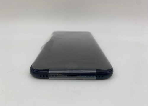 ☆新品未使用☆iPhoneSE2 64GBストア版/純正バッテリー100