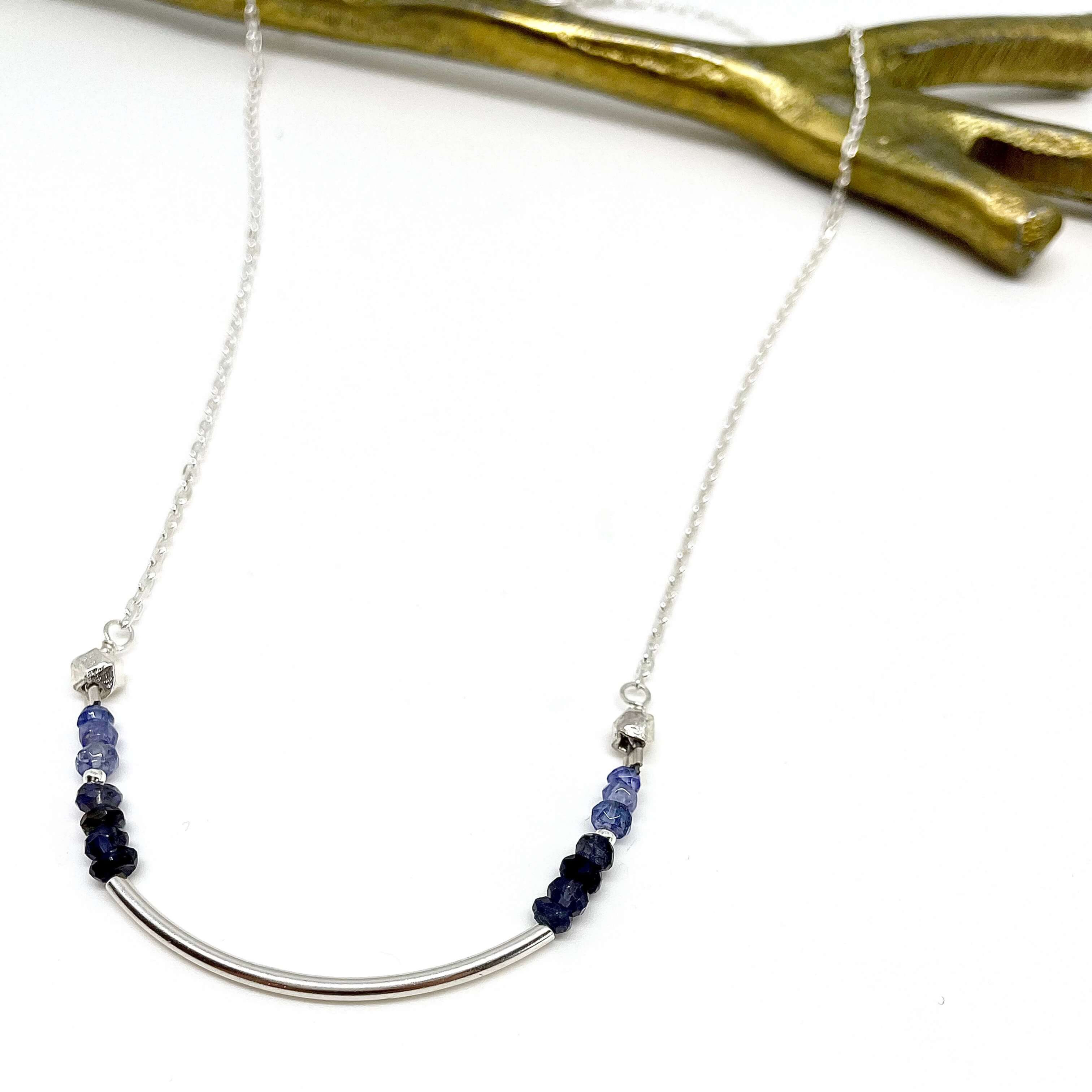 OLIVIA Iolite Round Necklace
