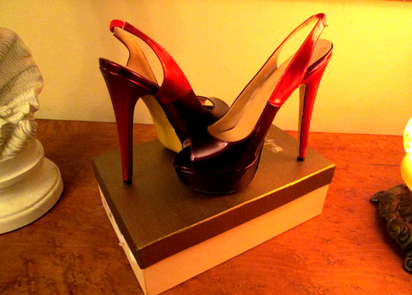 New Red and Black pearlescent stiletto's