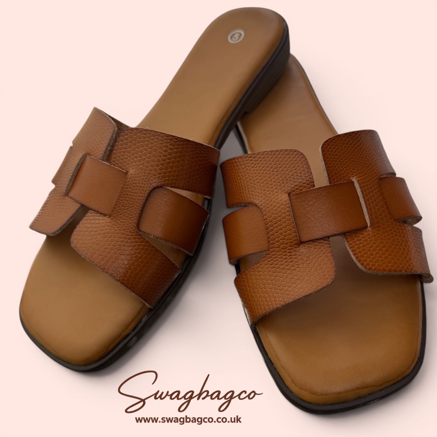 Ladies flat leather effect sliders