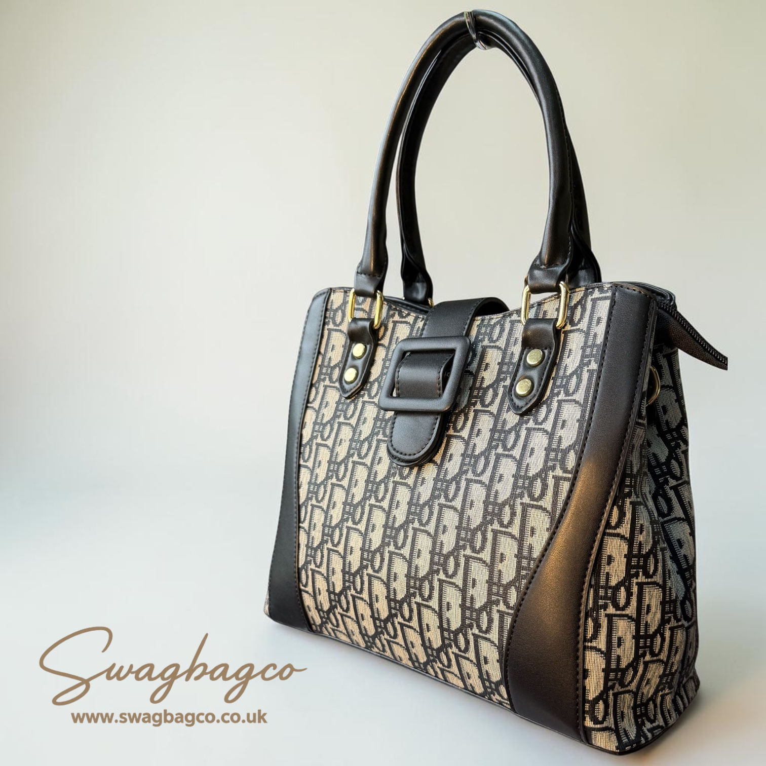 Ladies fashion faux leather handbag with matching purse and shoulder strap
