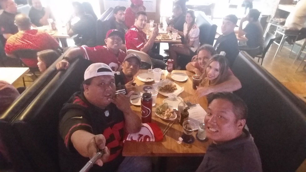 Hanging out at Stats Honolulu Bar