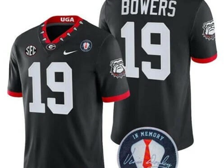 Show Your Georgia Bulldogs Fandom with Brock Bowers Football Jersey: A Perfect Blend of Quality, Comfort, and Style