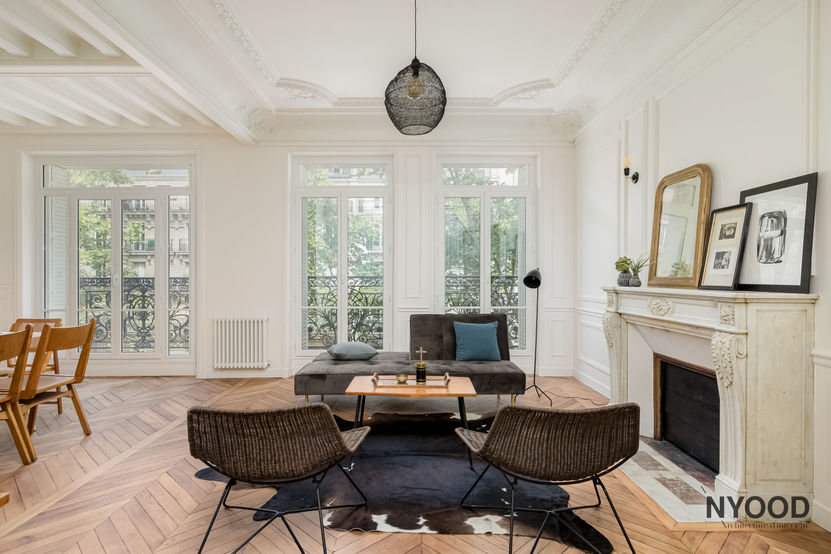 VOLTAIRE by Atelier NYOOD - LOGO-09.jpg