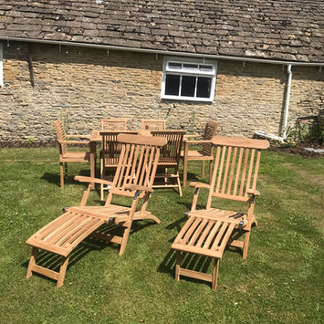 TEAK Loungers