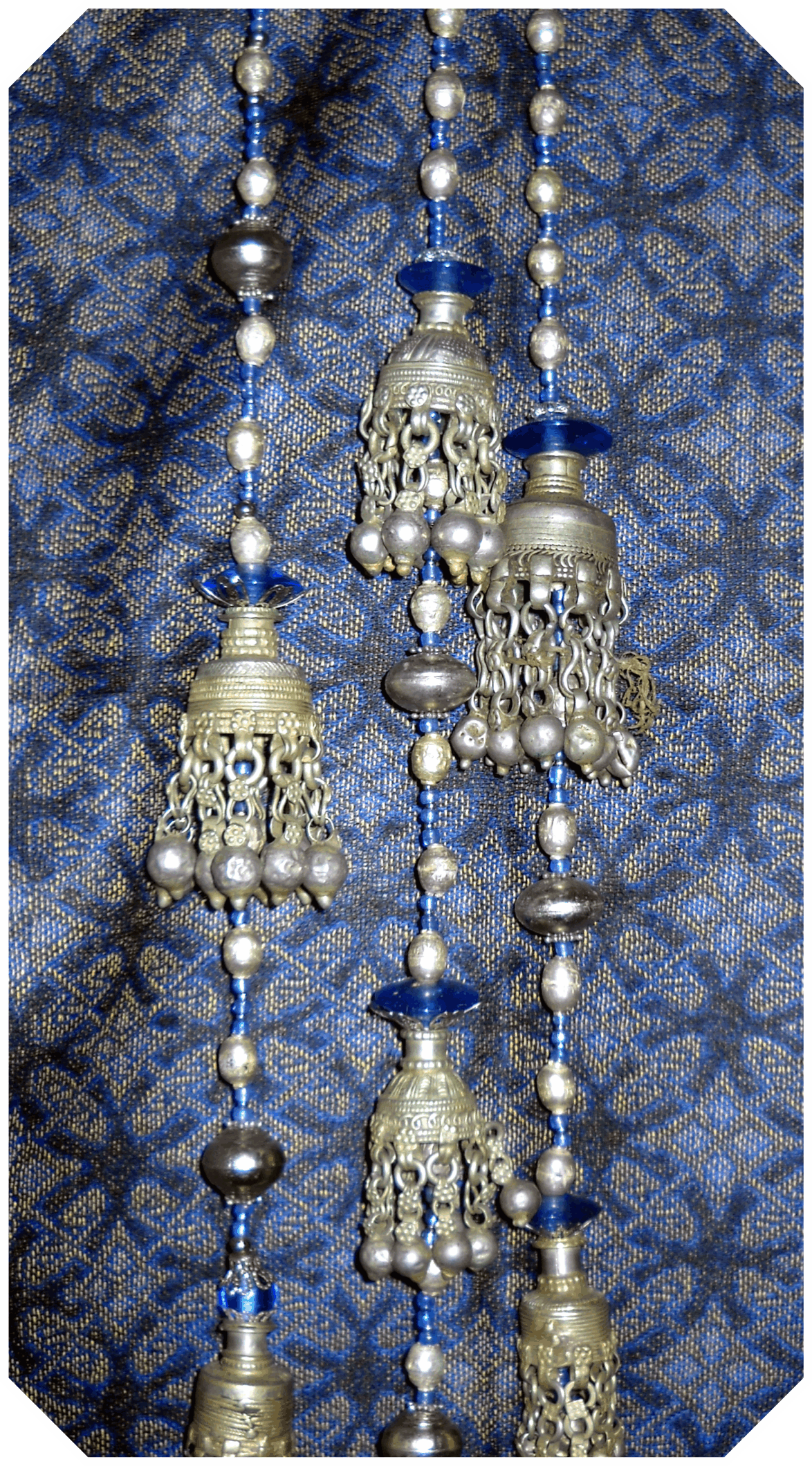 BLUE+CLOTH+AND+BELLS+2.gif