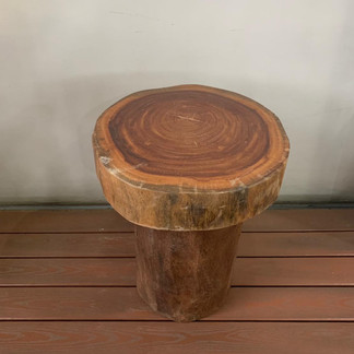 Banqueta Baixa Torneada