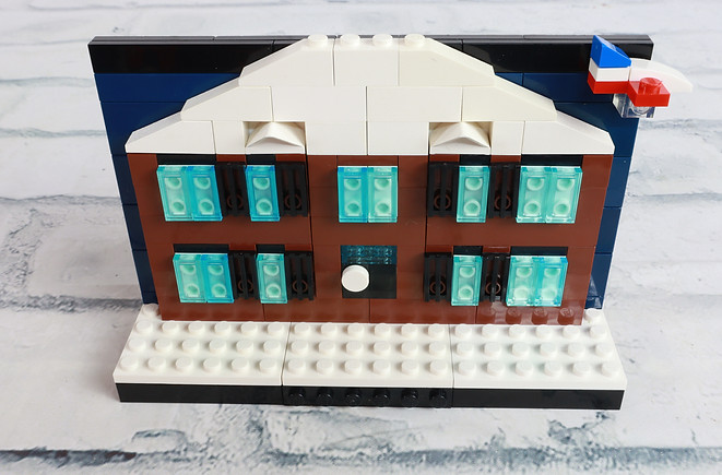 LEGO Postcard MOC Winter Home Alone Full House Built