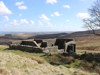 Hiking the Brontë Moors: A step by step guide to the Haworth to Top Withens (Wuthering Heights) Circular walk