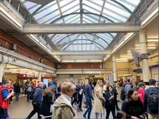London_Underground_â_South_Kensington_