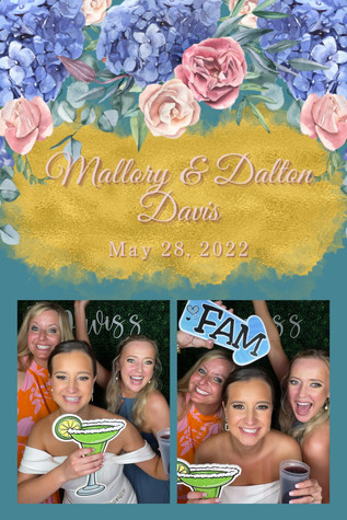 Macon Photobooth.jpeg