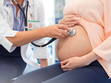 Você sabia? Uma em cada 5 crianças que nascem no Brasil é filha de meninas entre 10 e 19 anos