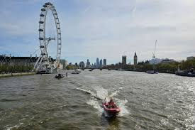 What Are the Things to Know Before You Go to London? 20 Essential Tips for First-Timers
