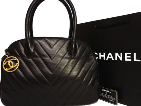 東須磨のT様から昔のシャネルの鞄を買い取り|須磨区・垂水区で売るならE-brand(いーぶらんど)へ