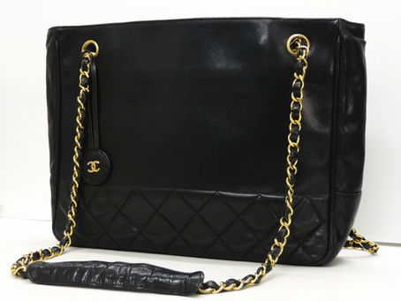 須磨のF様からシャネルのショルダーバッグを買い取り|須磨区・垂水区で売るならE-brand(いーぶらんど)へ