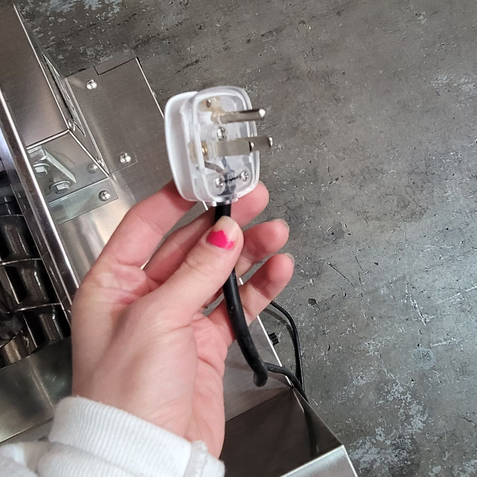 Thumbnail: Automatic Small Dough Cutting Machine - Rounder Machine for Bakery Rental