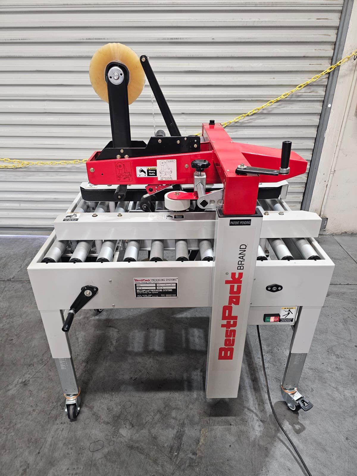 RS22 Semi automatic Random Adjustable Case Sealer, Side Belt Drive, 3" Tape Head
