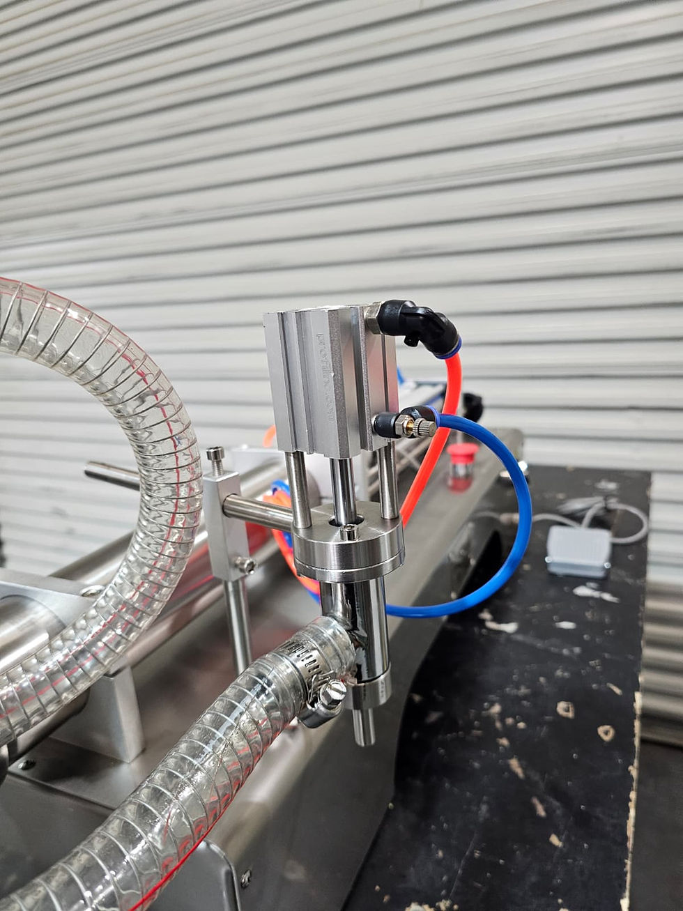 Miniatura: Semi automatic Liquid Piston Filler ASP 1000ml Model