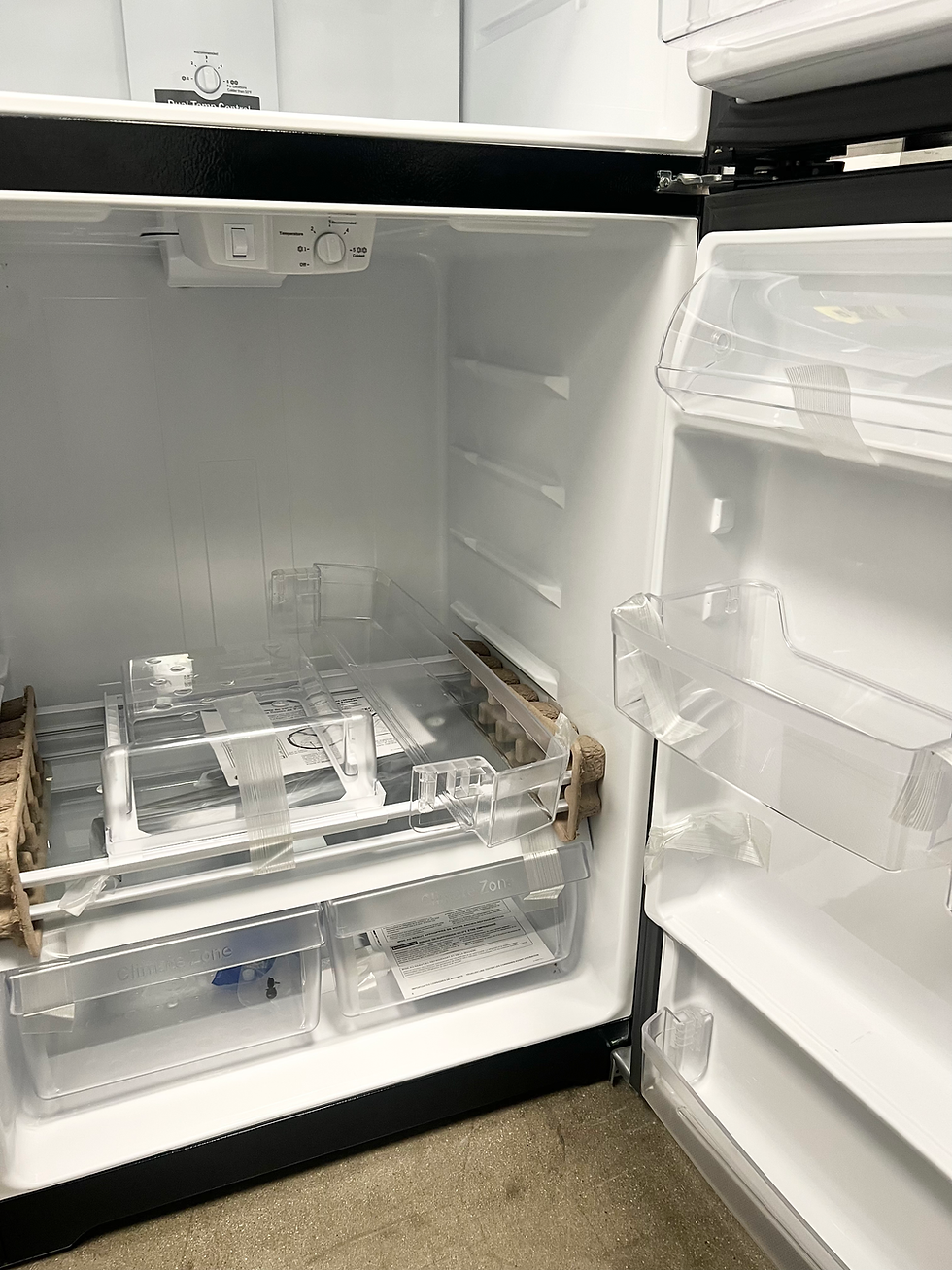 Thumbnail: 21.9 cu. ft. Top Freezer Refrigerator in Black, Garage Ready