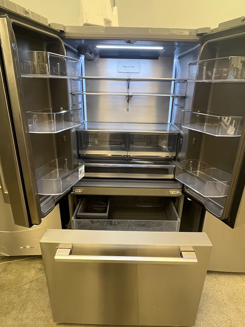 Thumbnail: LG STUDIO 27 cu. ft. Smart Counter-Depth MAX™ French Door Refrigerator